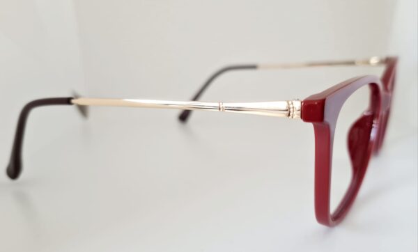 Armação de Óculos Arredondado Vermelho com Haste Dourado - Image 4