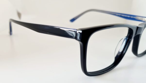 Armação de Óculos Quadrada Preto com Detalhes em Azul  - Image 4